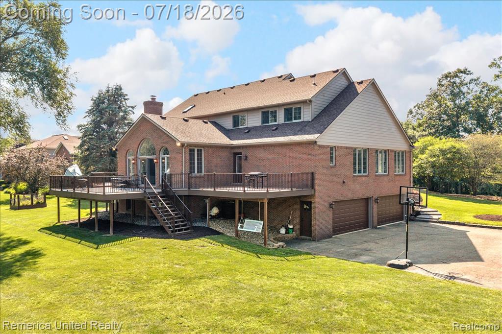 9438 Deer Creek Court, Brighton, MI 48114 — Photo 69
