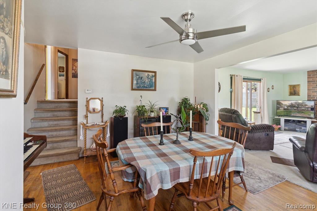 6074 NIGHTINGALE Street, Dearborn Heights, MI 48127 — Photo 8