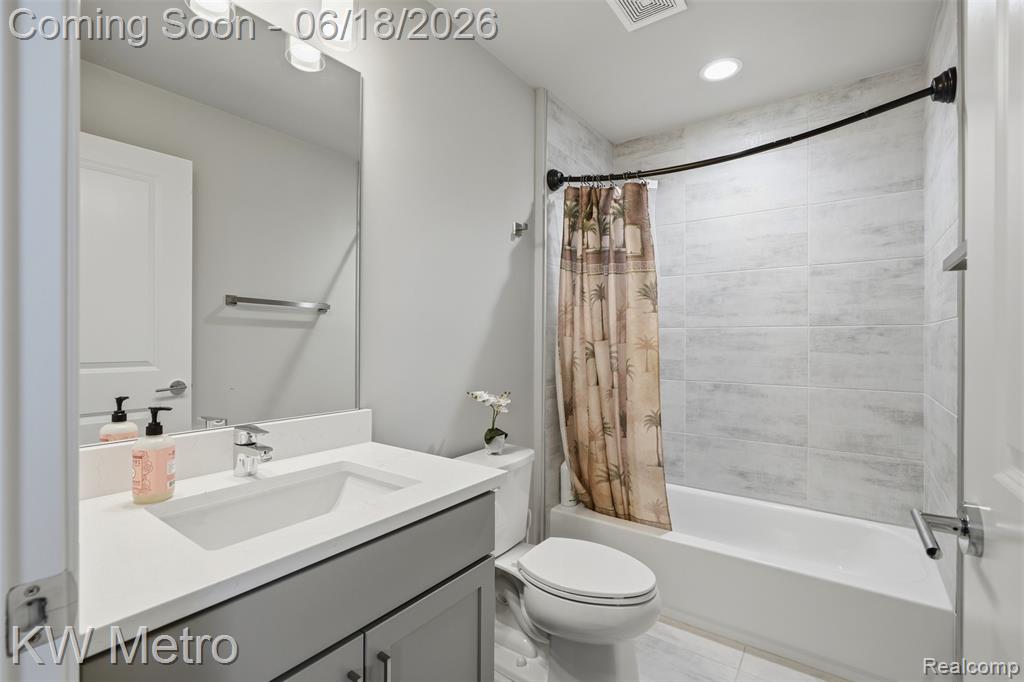4373 Virgilia Drive, Troy, MI 48098 — Photo 42