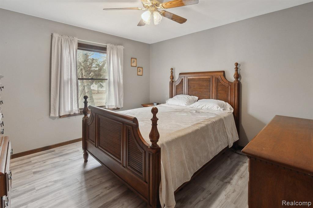 9150 Diane Street, Pigeon Vlg, MI — Photo 11