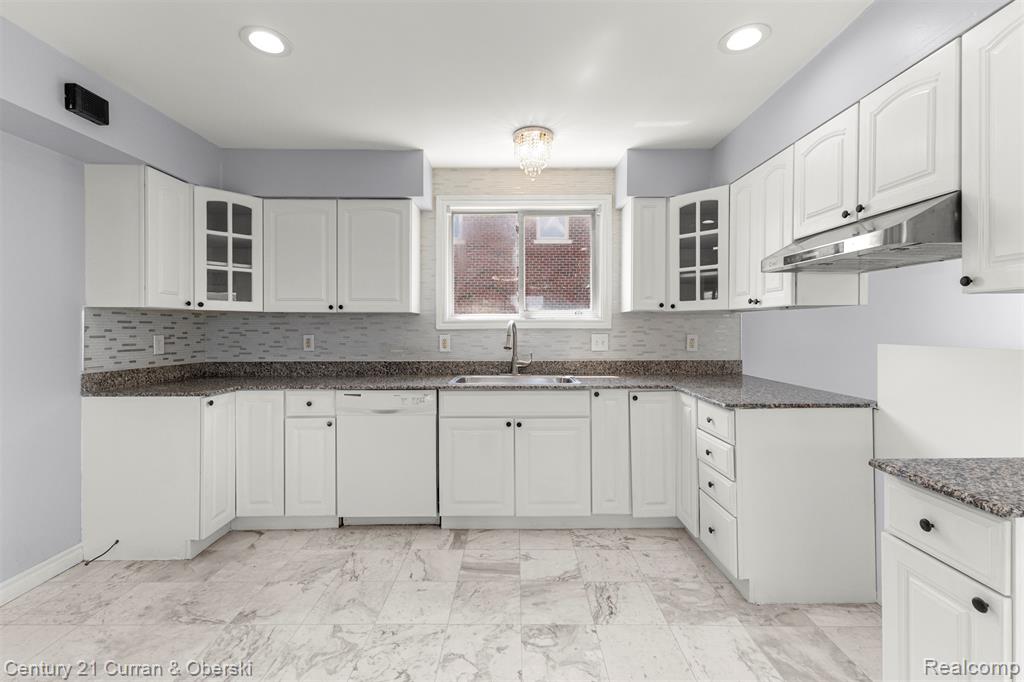 7115 Steadman Street, Dearborn, MI 48126 — Photo 8