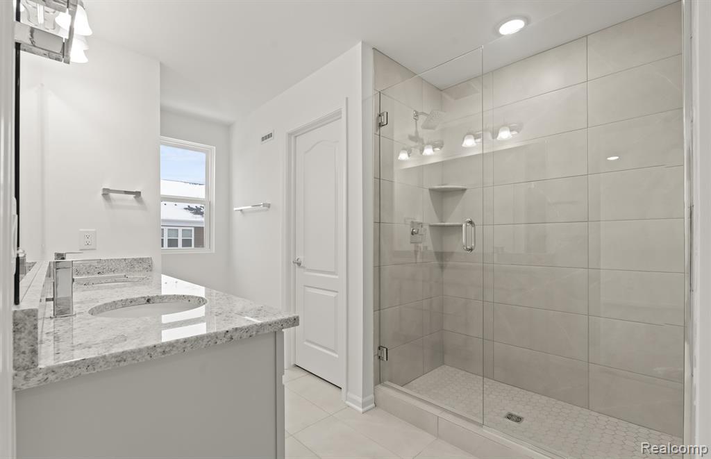 42905 Atwood Avenue, Novi, MI — Photo 21