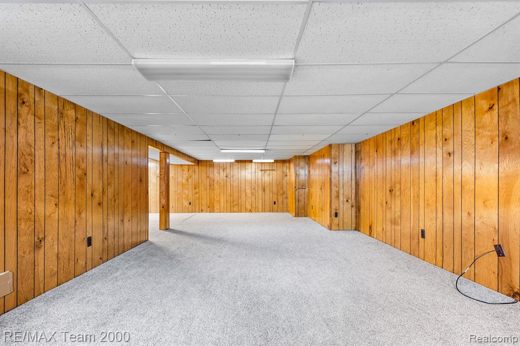 625 CENTRALIA Street, Dearborn Heights, MI 48127 — Photo 26