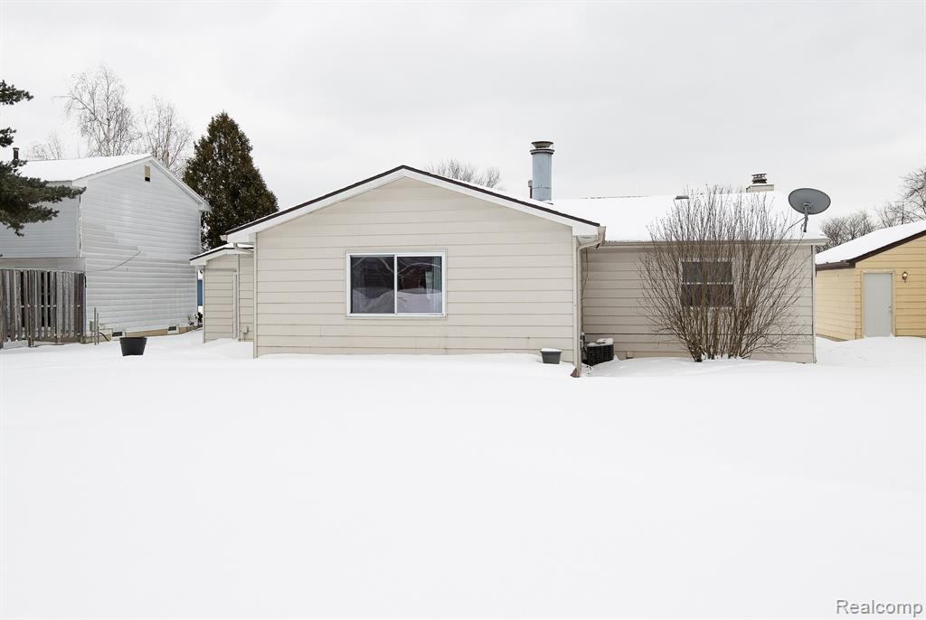 5123 MILL WHEEL Drive, Grand Blanc, MI 48439 — Photo 34