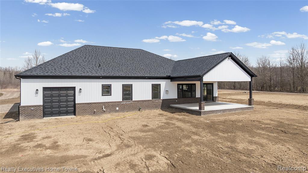 26850 Irwin Rd., Richmond, MI 48062 — Photo 2
