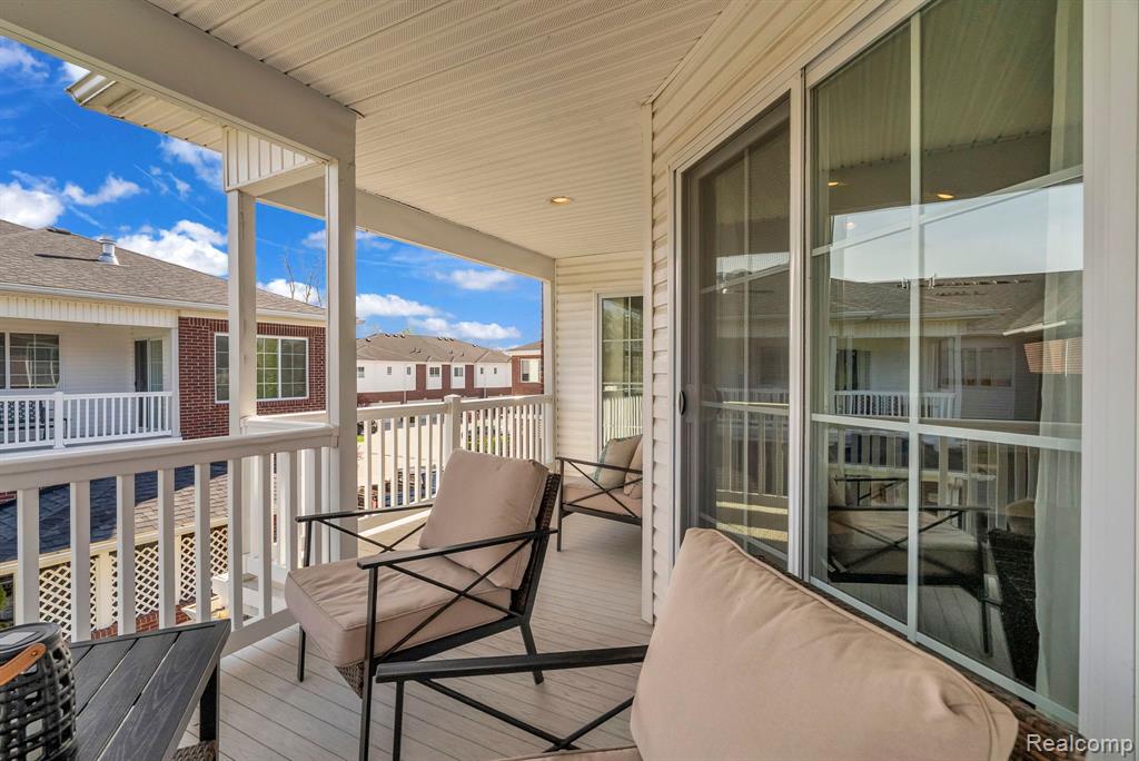 6985 BOULDER POINTE Drive, Washington, MI — Photo 32