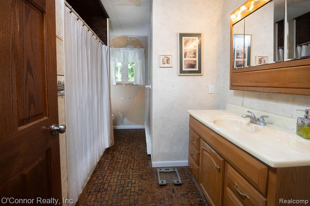 5386 Fitzgerald Road, St. Clair, MI 48079 — Photo 16