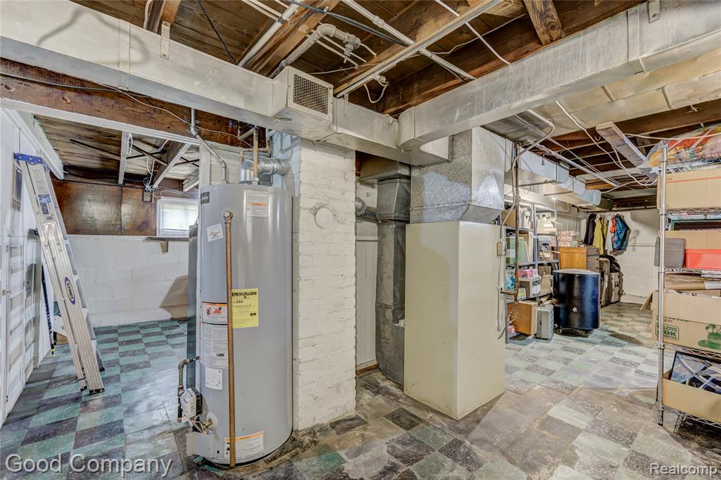 925 W Hazelhurst Street, Ferndale, MI 48220 — Photo 27