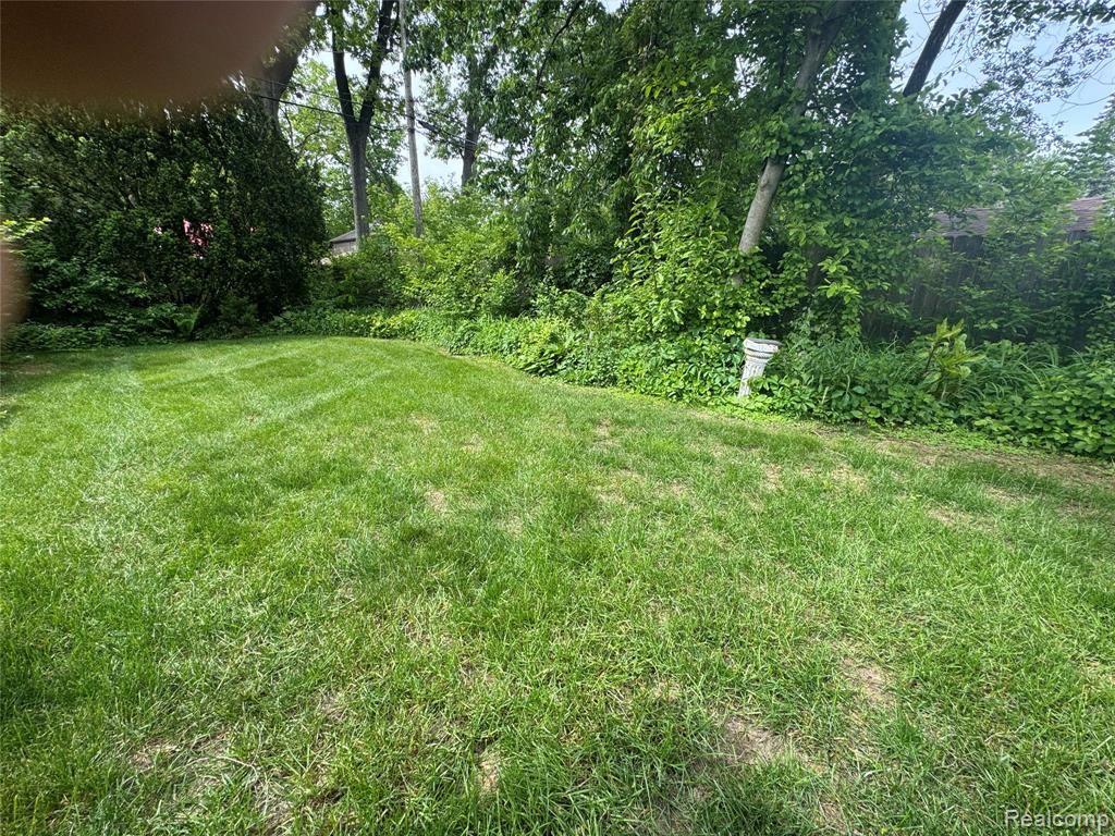 621 W Cambourne Street, Ferndale, MI 48220 — Photo 29