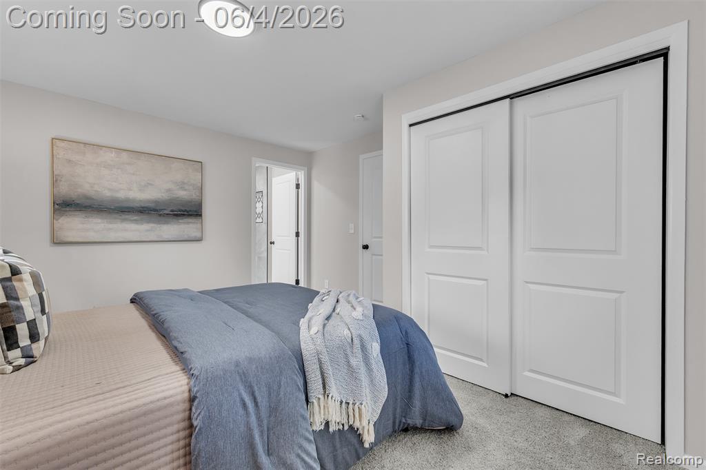2890 Beland Avenue, Keego Harbor, MI 48320 — Photo 22