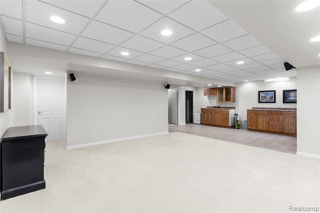 6241 Sapphire Court, Grand Blanc, MI 48439 — Photo 42