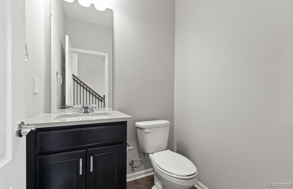 4082 NOTTINGHAM Circle, Clarkston, MI — Photo 18