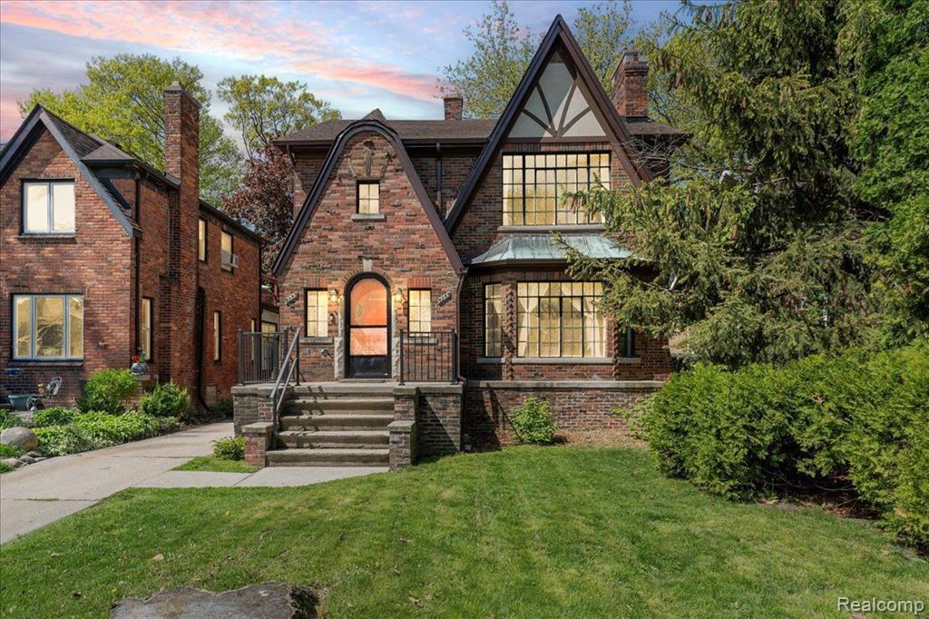 5253 GRAYTON Street, Detroit, MI 48224 — Photo 3