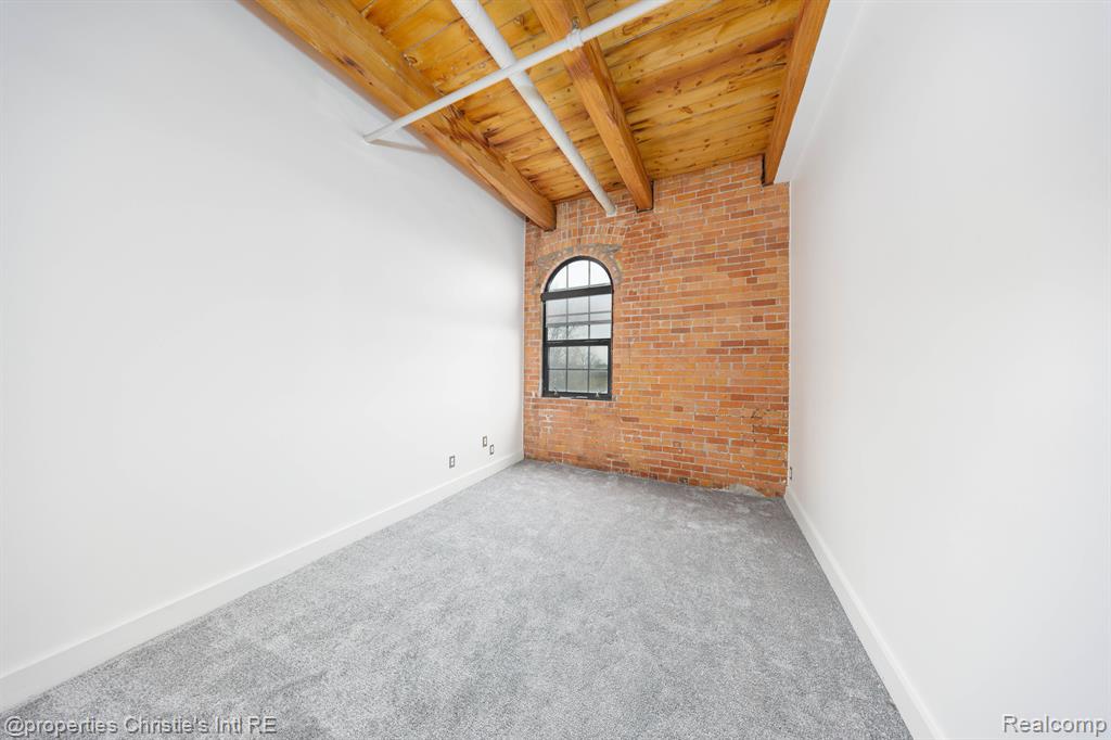 6533 E JEFFERSON Avenue, 327, Detroit, MI 48207 — Photo 12