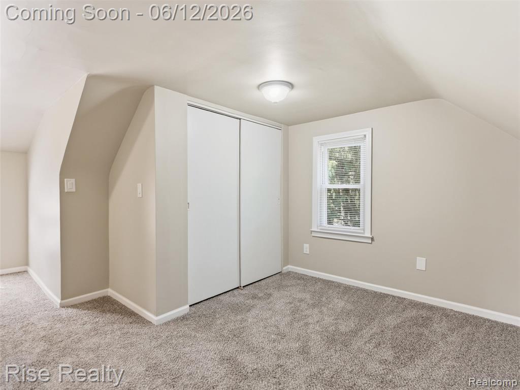 2449 N Genesee Road, Burton, MI 48509 — Photo 24