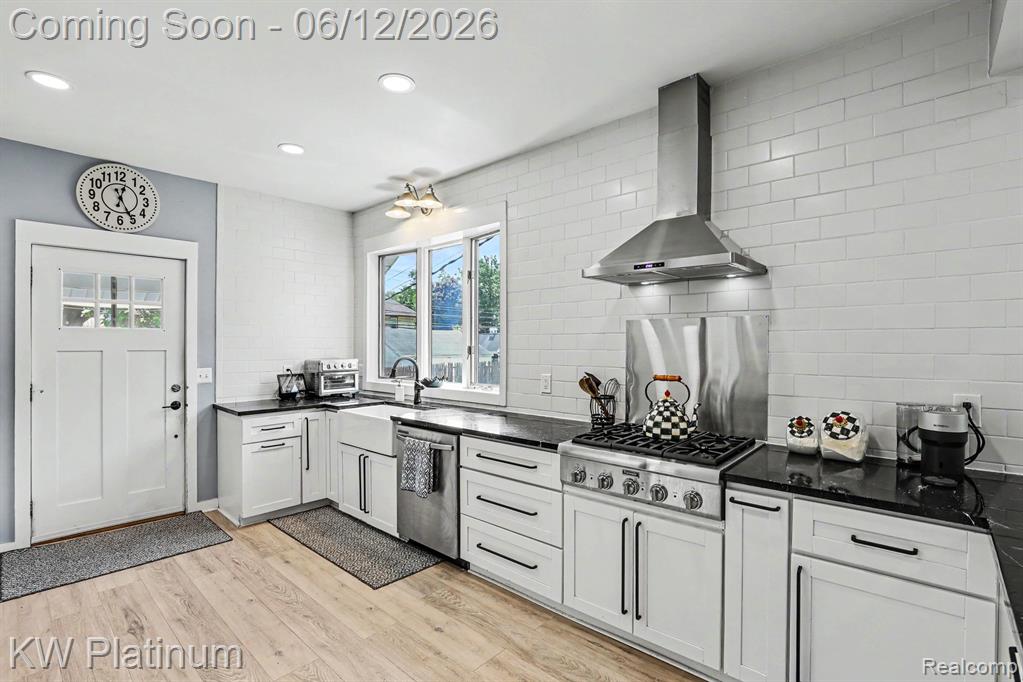 404 N Main Street, Capac, MI 48014 — Photo 11