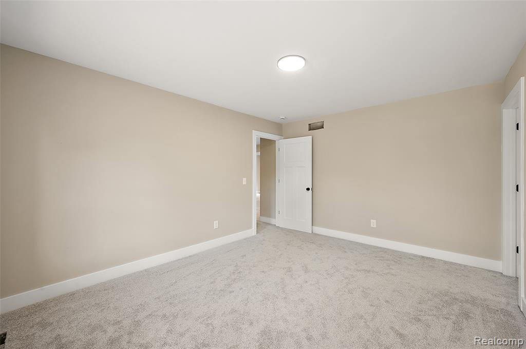 9355 Andersonville Road, Clarkston, MI — Photo 34