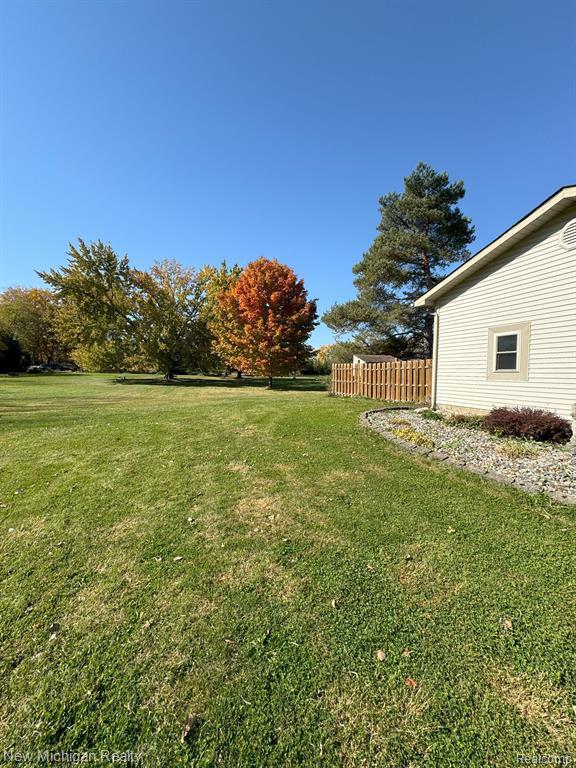 6141 N SEYMOUR Road, Flushing, MI 48433 — Photo 12