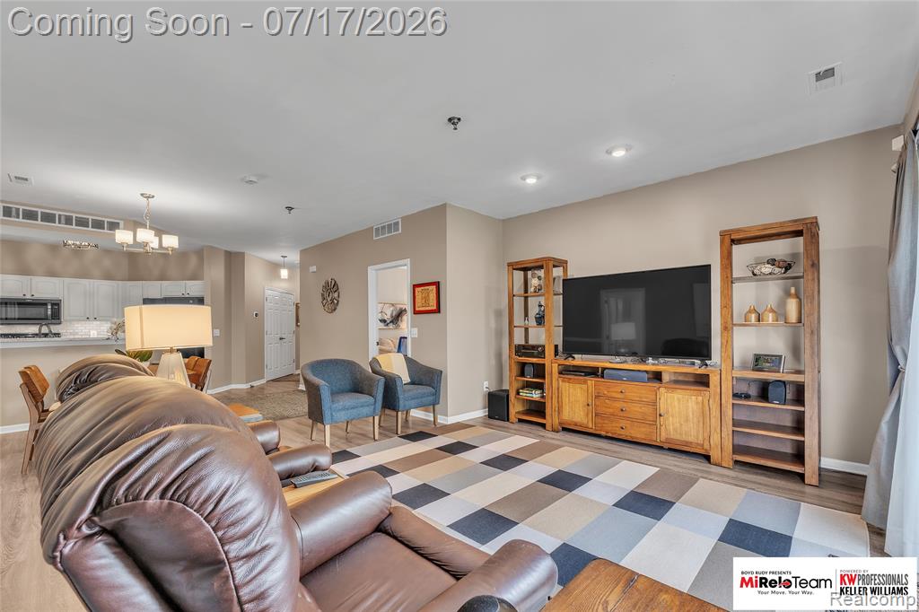 5950 E Island Drive, Ypsilanti, MI 48197 — Photo 13