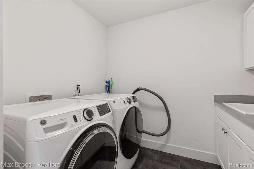 911 S BATES Street, Birmingham, MI 48009 — Photo 23