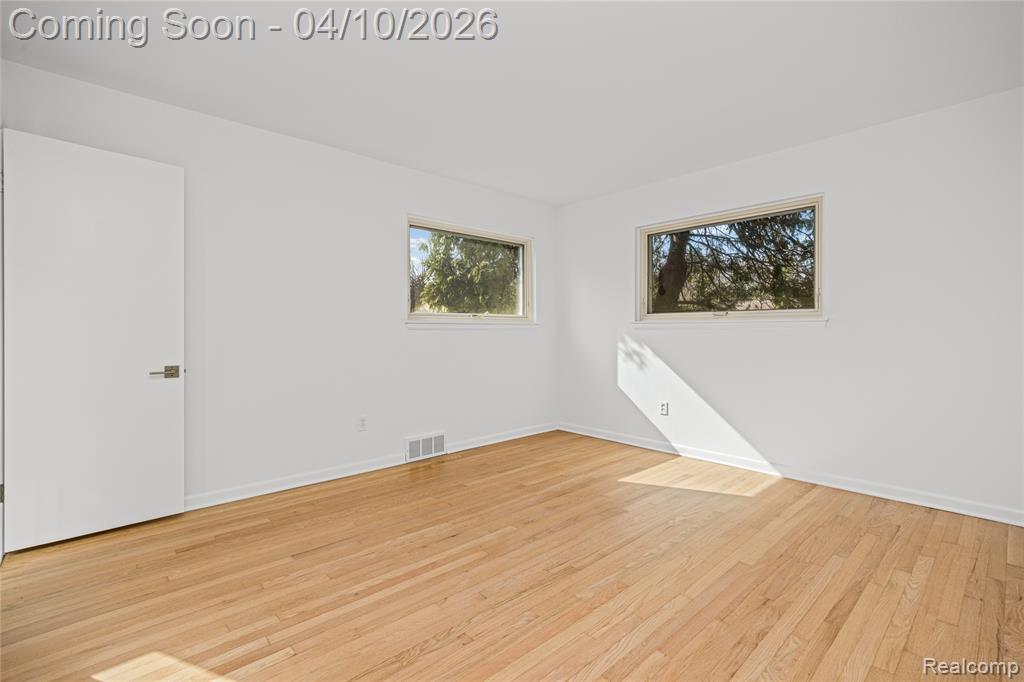 7077 Brookridge Drive, West Bloomfield, MI — Photo 27