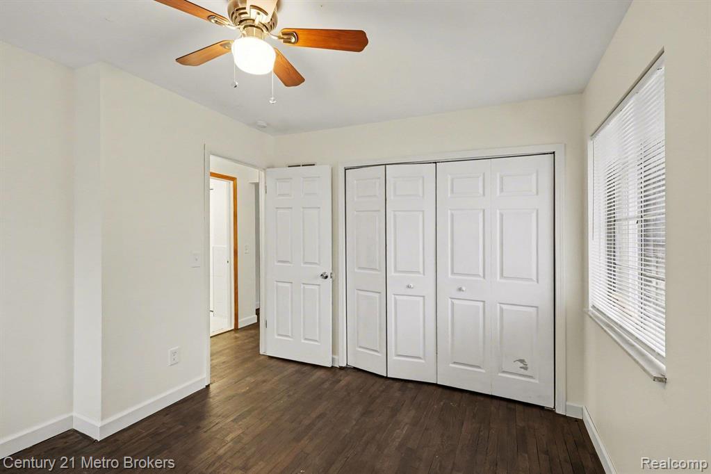 3509 Ridgecliffe Drive, Flint, MI 48532 — Photo 9