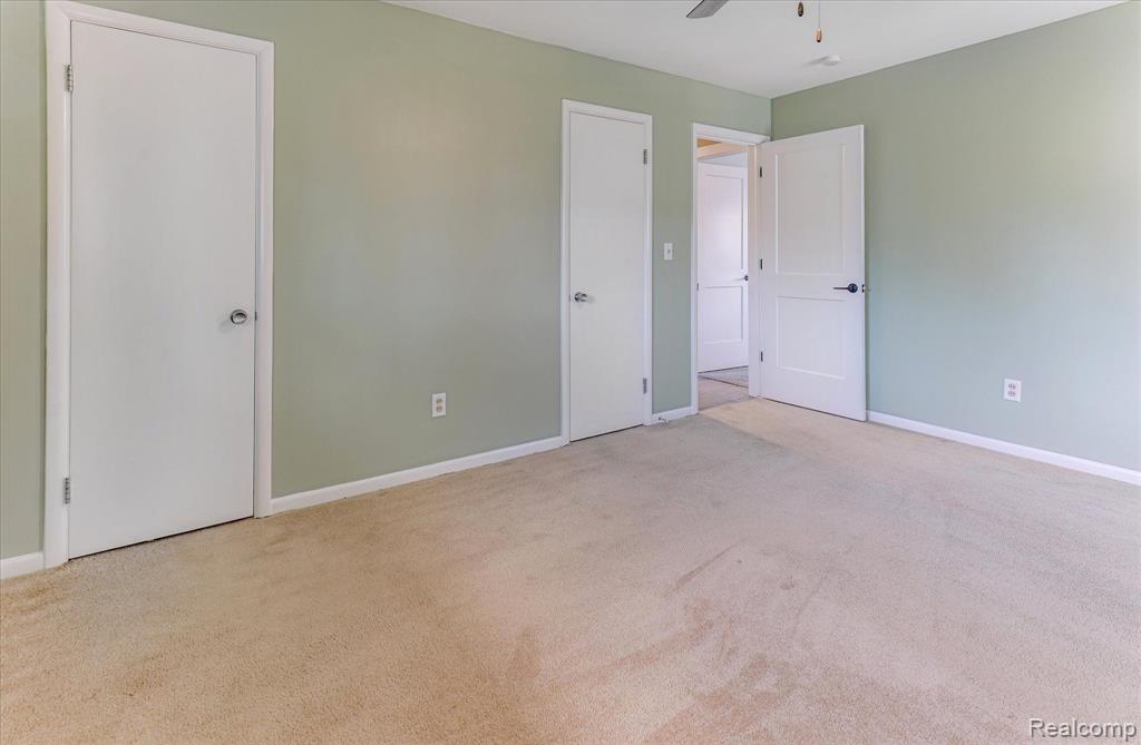 1293 BRAMBLES Drive, Waterford, MI 48328 — Photo 21