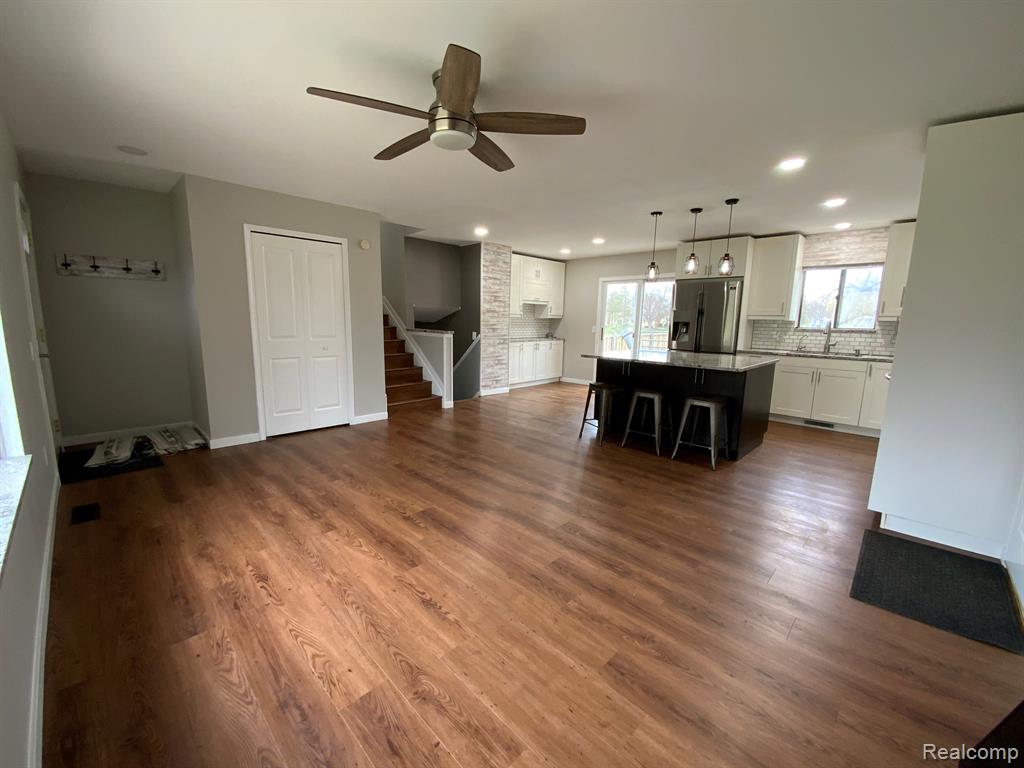 4544 HILLVIEW Shores, Clarkston, MI 48348 — Photo 7