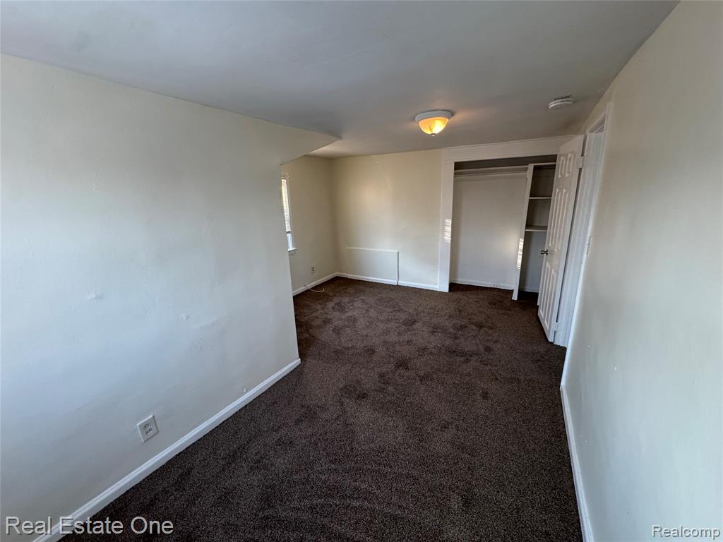 8420 Jewett Avenue, Warren, MI 48089 — Photo 9
