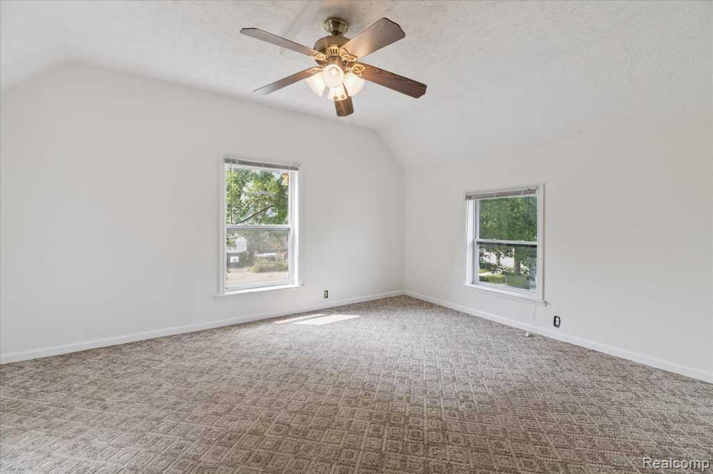 405 Huron Street, Owosso, MI 48867 — Photo 17