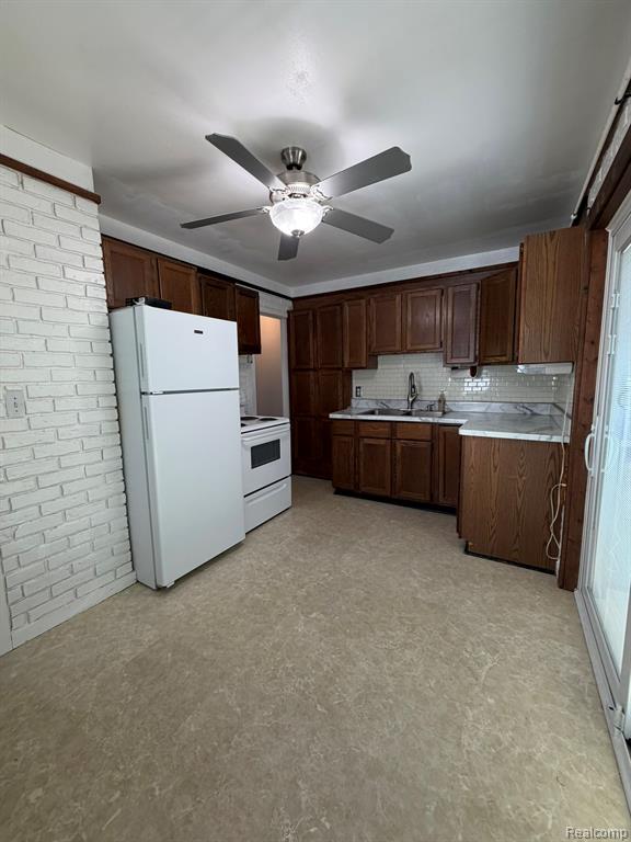 160 Ascot Avenue, Waterford, MI 48328 — Photo 13