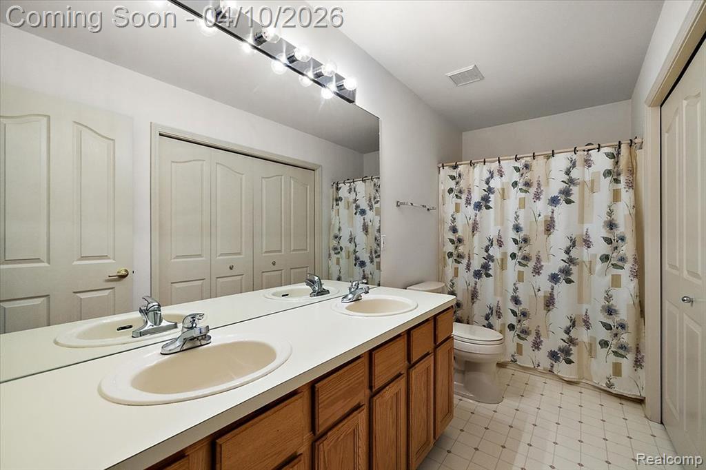 47651 Red Run Drive, Canton, MI 48187 — Photo 45