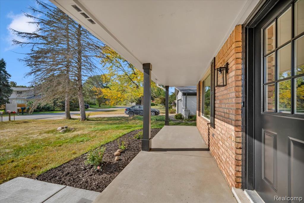 61326 Woodstock Court, Washington, MI — Photo 11