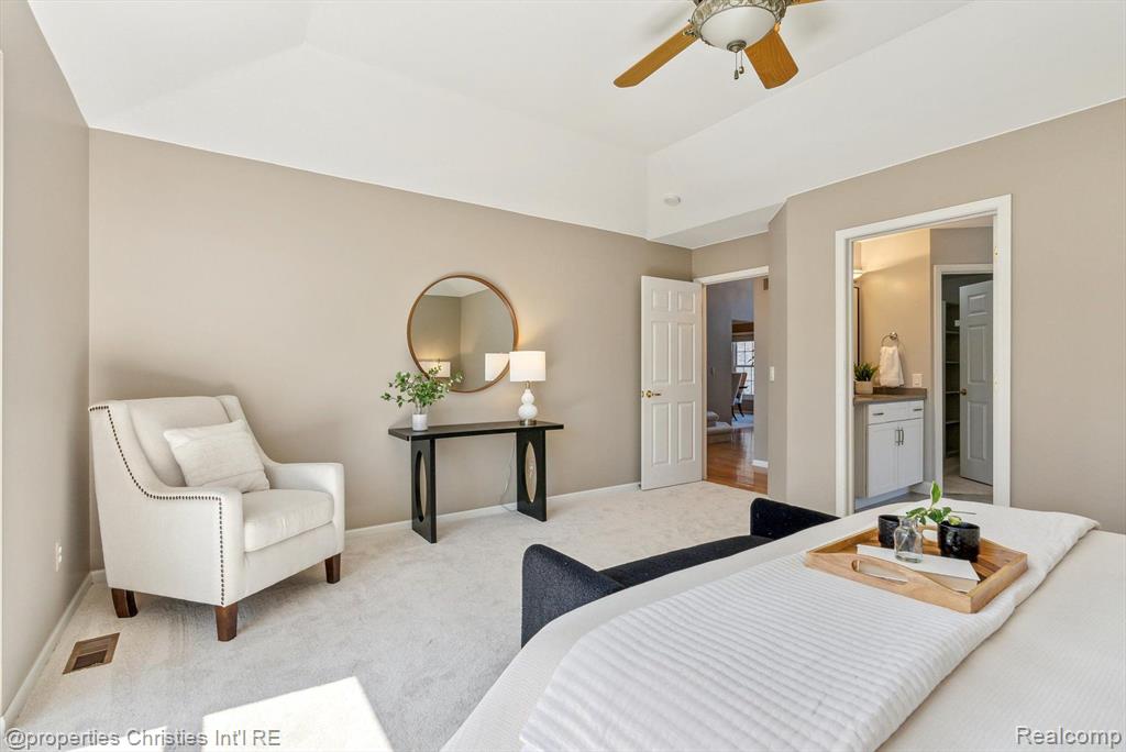 40611 PAISLEY Circle, Novi, MI 48377 — Photo 26