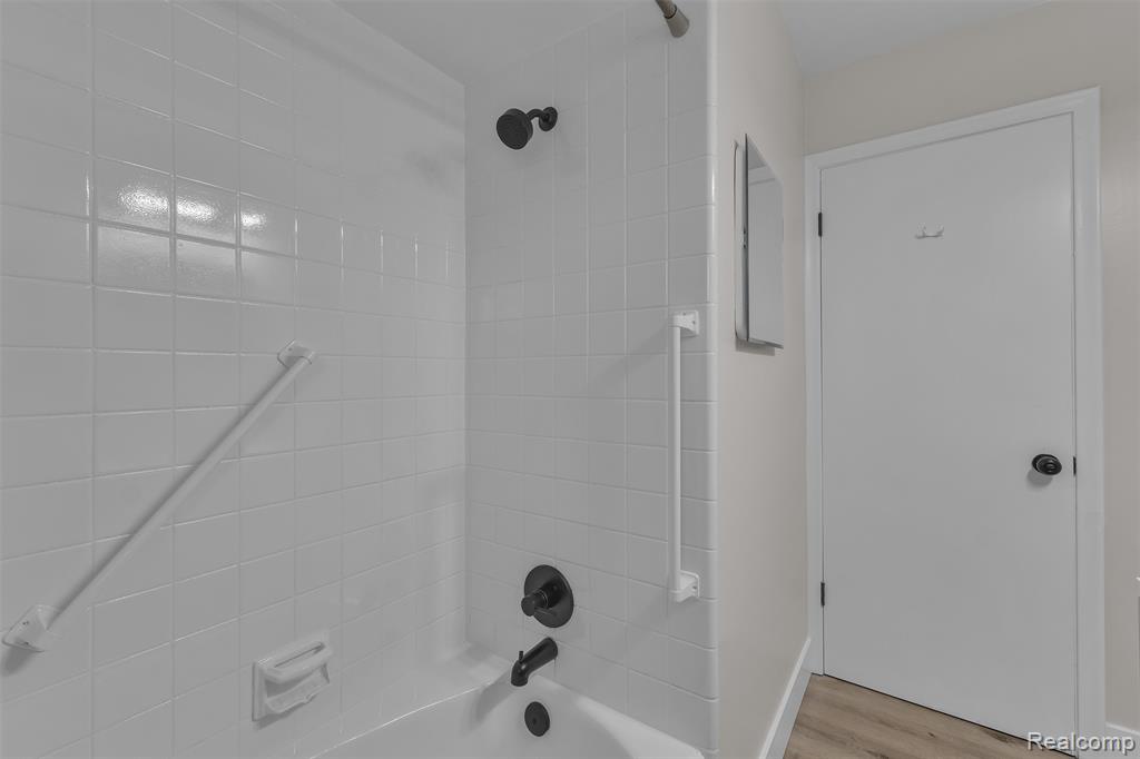 1315 Warner Street, Ypsilanti, MI 48197 — Photo 25