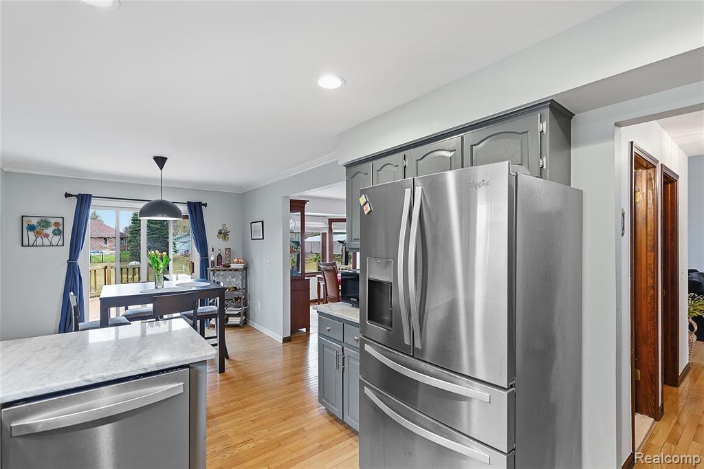 26525 Mapleridge Drive, New Baltimore, MI — Photo 13