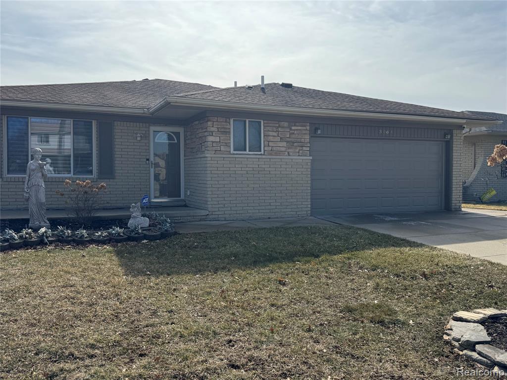 974 SE Ada Pl Drive, Grand Rapids, MI, 49546