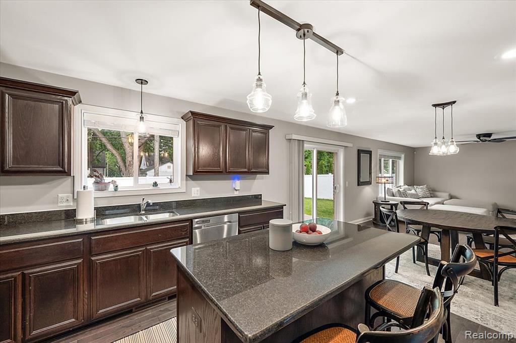 22716 Stephens Street, Saint Clair Shores, MI 48080 — Photo 31