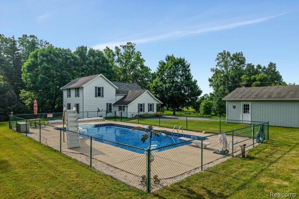 9393 N Gregory Road, Fowlerville, MI 48836 — Photo 39