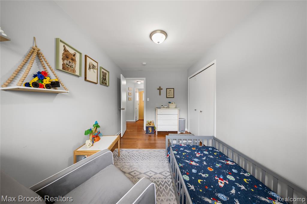 828 W Baker Avenue, Clawson, MI — Photo 19