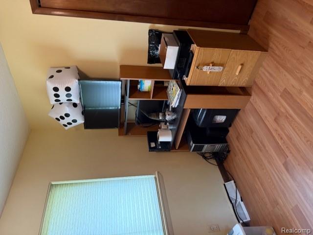 5496 Elizabeth Lake Road, Waterford, MI 48327 — Photo 22