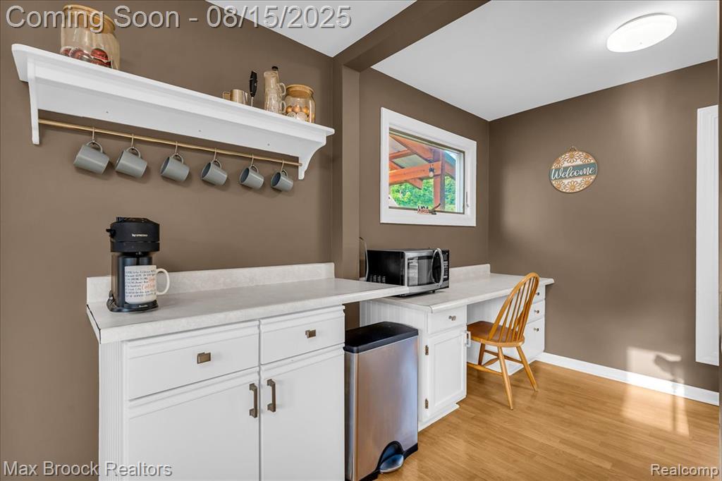 415 W Lake Street, South Lyon, MI 48178 — Photo 13