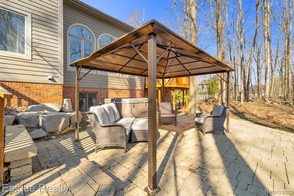 9155 Kelly Lake Drive, Clarkston, MI 48348 — Photo 76