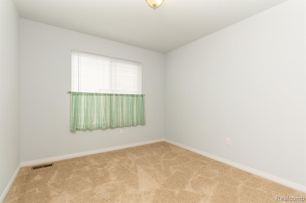 5325 BRADMORE Lane, Warren, MI 48092 — Photo 29