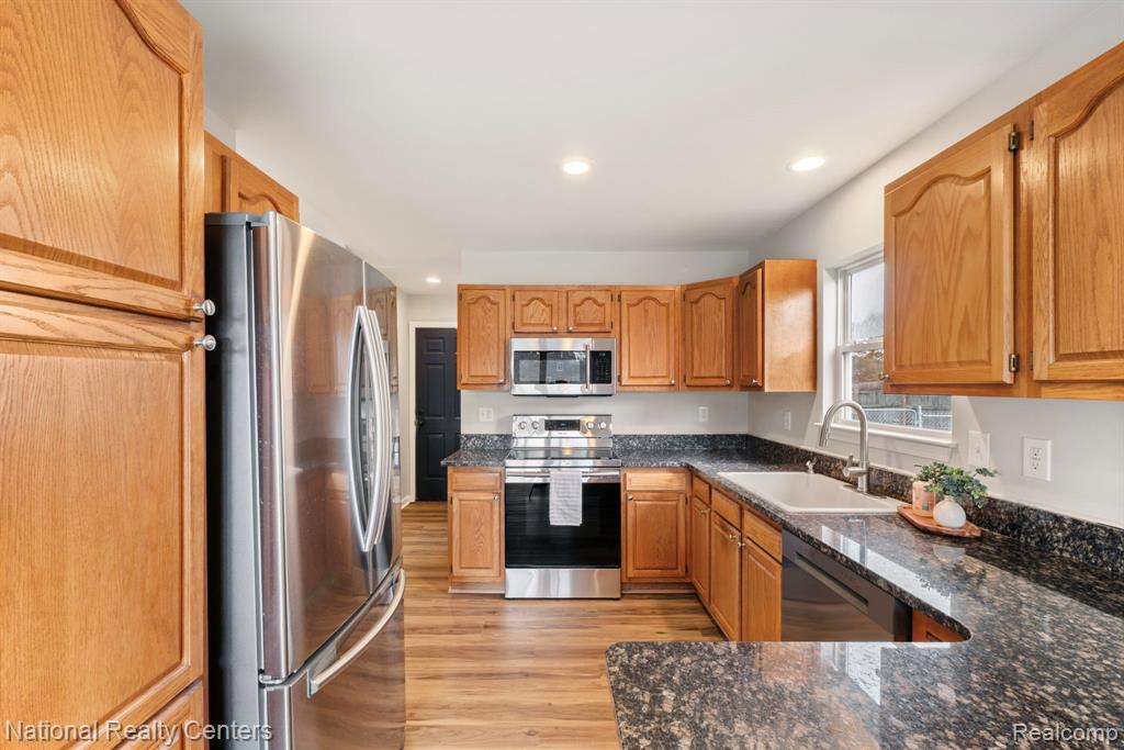 3025 Reeder Road, Clarkston, MI — Photo 12