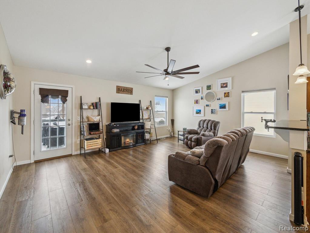 308 Cimarron Drive, Howell, MI 48855 — Photo 4