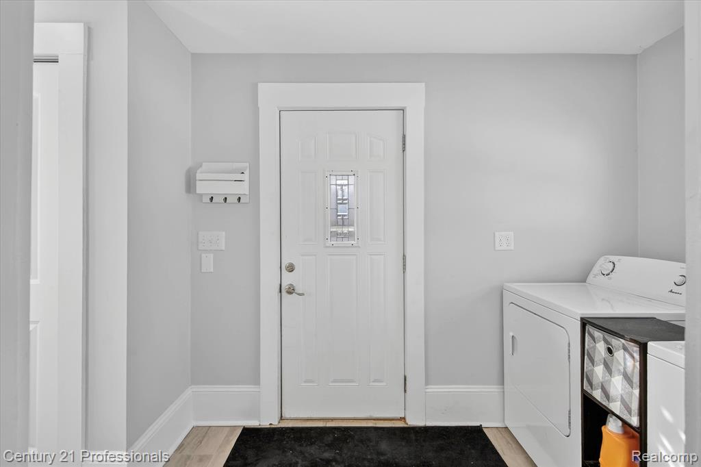 815 E Argyle Street, Jackson, MI 49202 — Photo 36