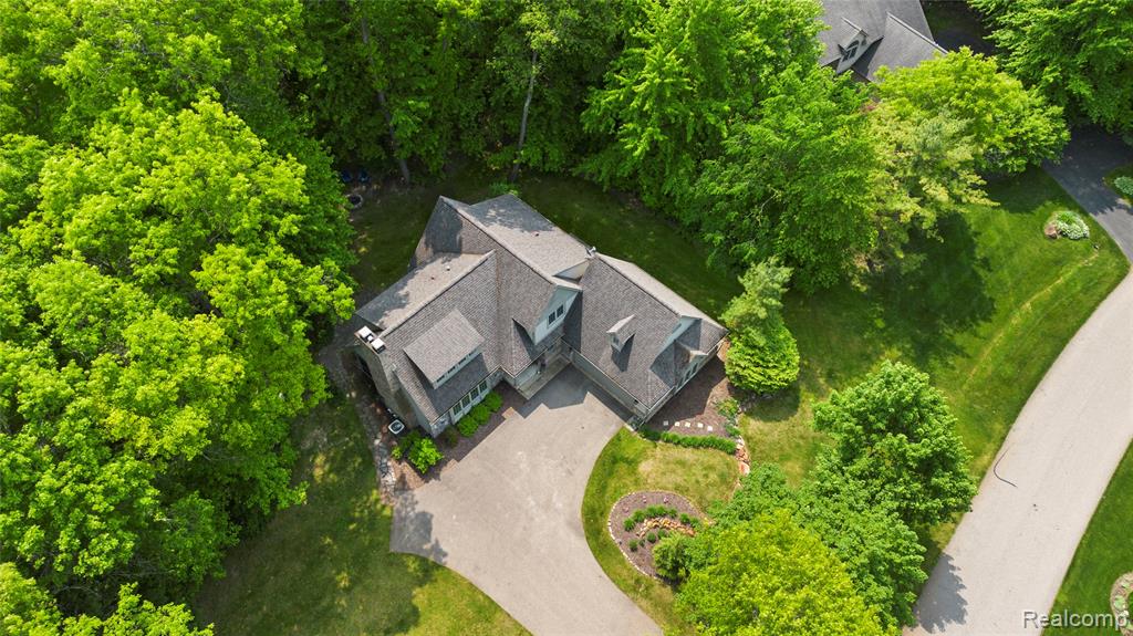 8268 Pine Lake Drive, Davisburg, MI 48350 — Photo 56