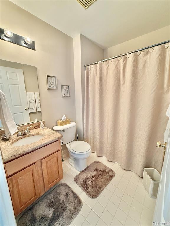 6426 Club Court W, Grand Blanc, MI 48439 — Photo 15