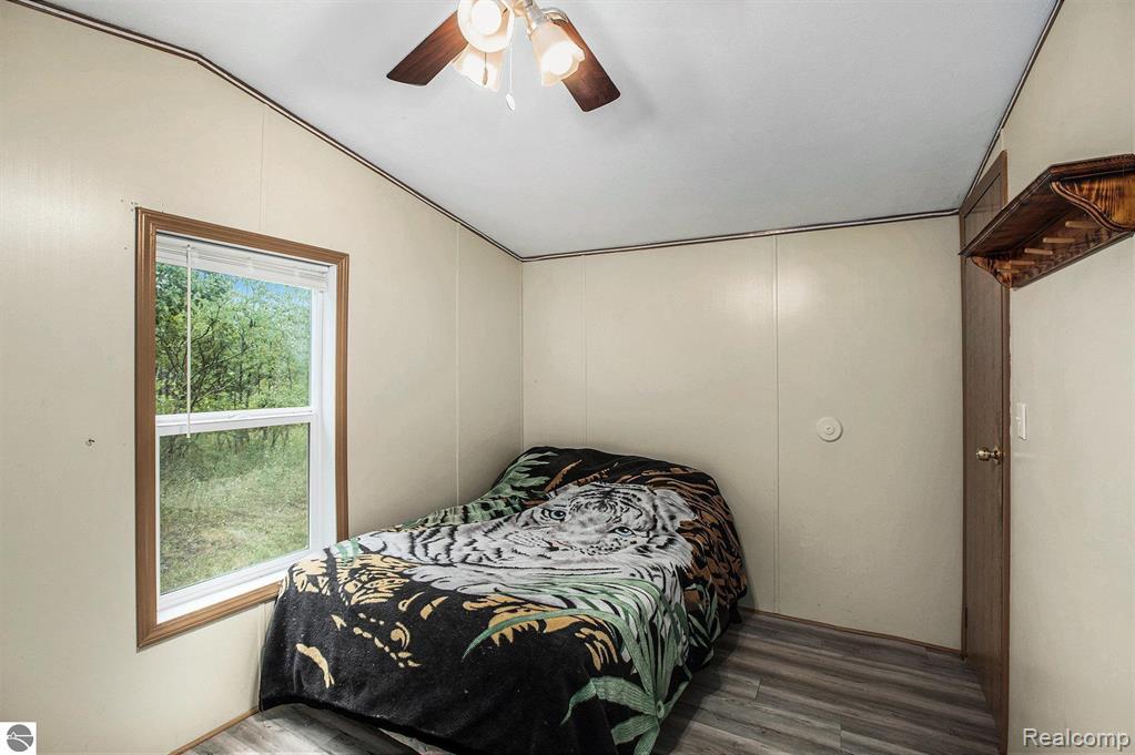 10694 Freeman Road, Mesick, MI 49668 — Photo 13